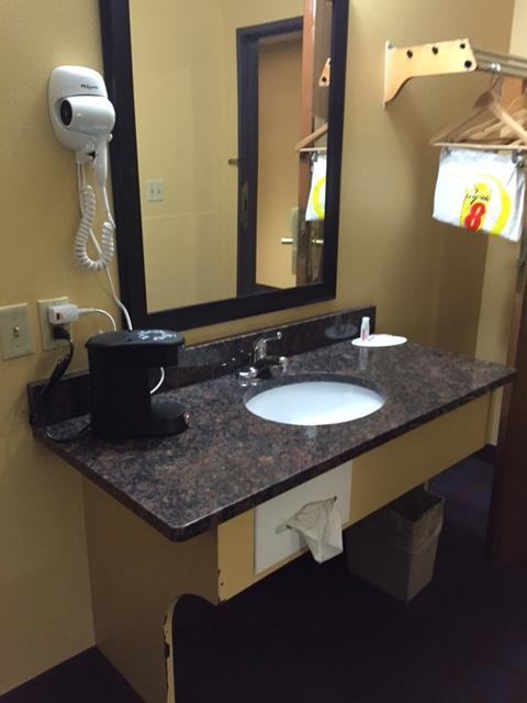 Super 8 By Wyndham Okawville Quarto foto